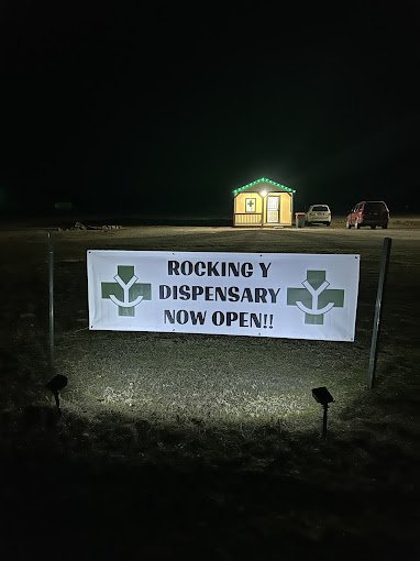 rocking y now open sign